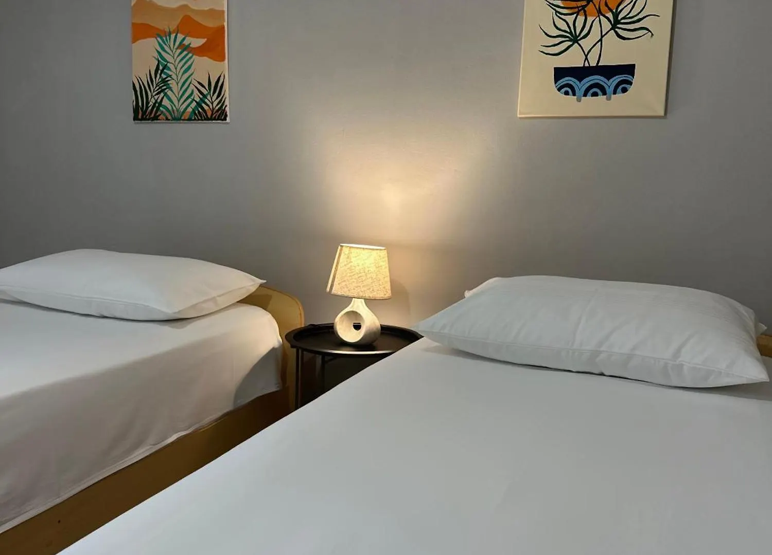 Oxhaku Apartment Tirana 0*,  Albanien